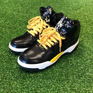 Adidas Mutombo TR Block